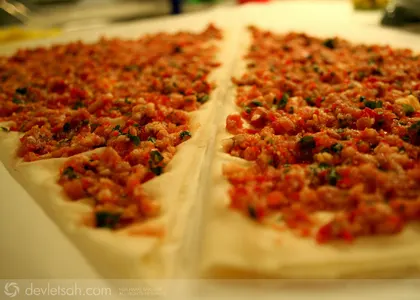 Pratik Lahmacun
