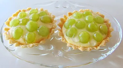 Üzümlü Tart