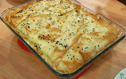 Dil Peynirli Börek