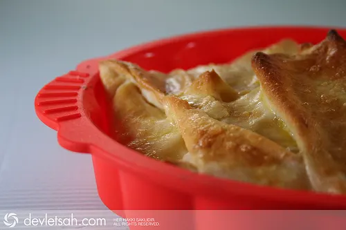Patatesli Börek