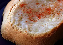 Sarımsaklı Ekmek