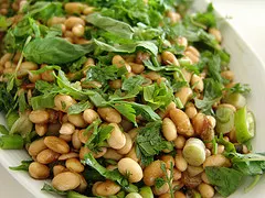Soya Fasulyesi Salatası