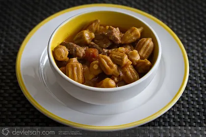 Bamya Çorbası