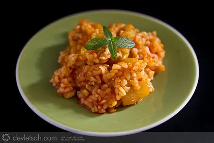 Közlenmiş Patlıcanlı Bulgur Pilavı