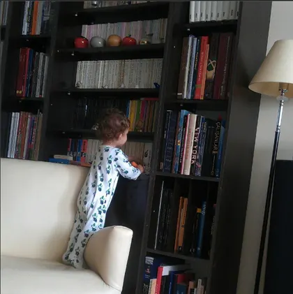 Minik kitap kurdu